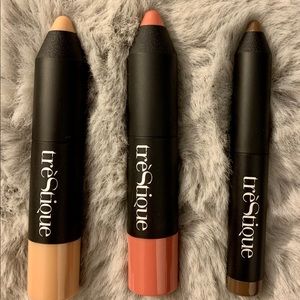 Tre’stique Triple Pack Blush,Highlighter and Brows